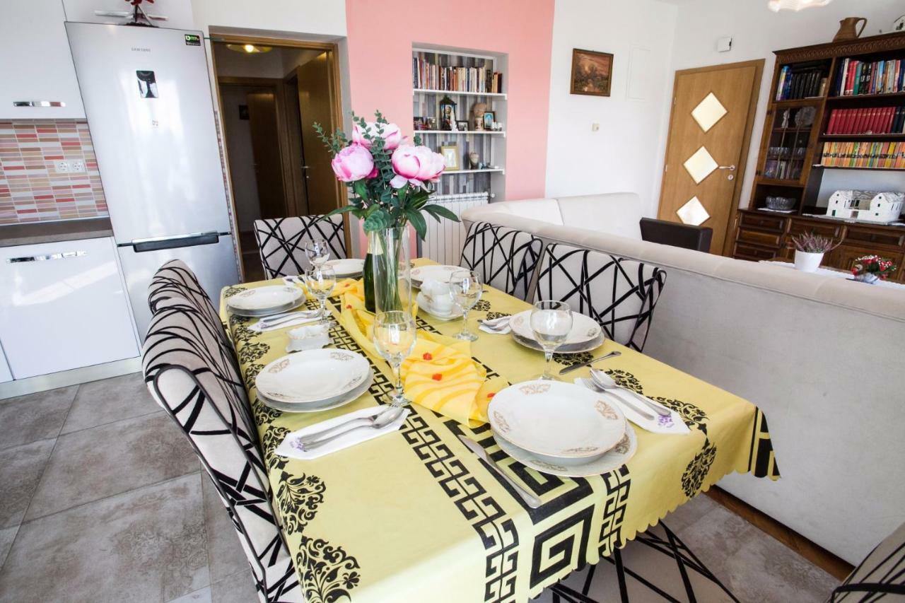 Apartments Marijo Мимице Екстериор снимка